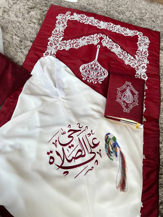Burgundy Prayer Mat Set