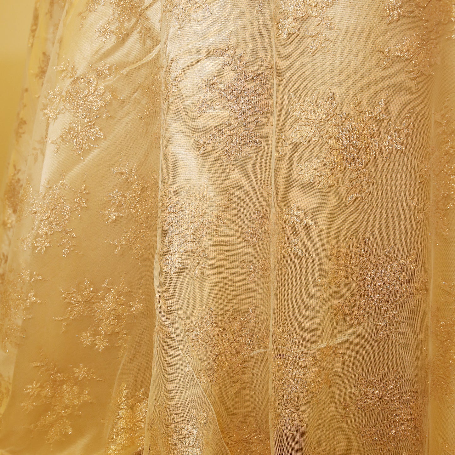 French Vintage lace - Gold