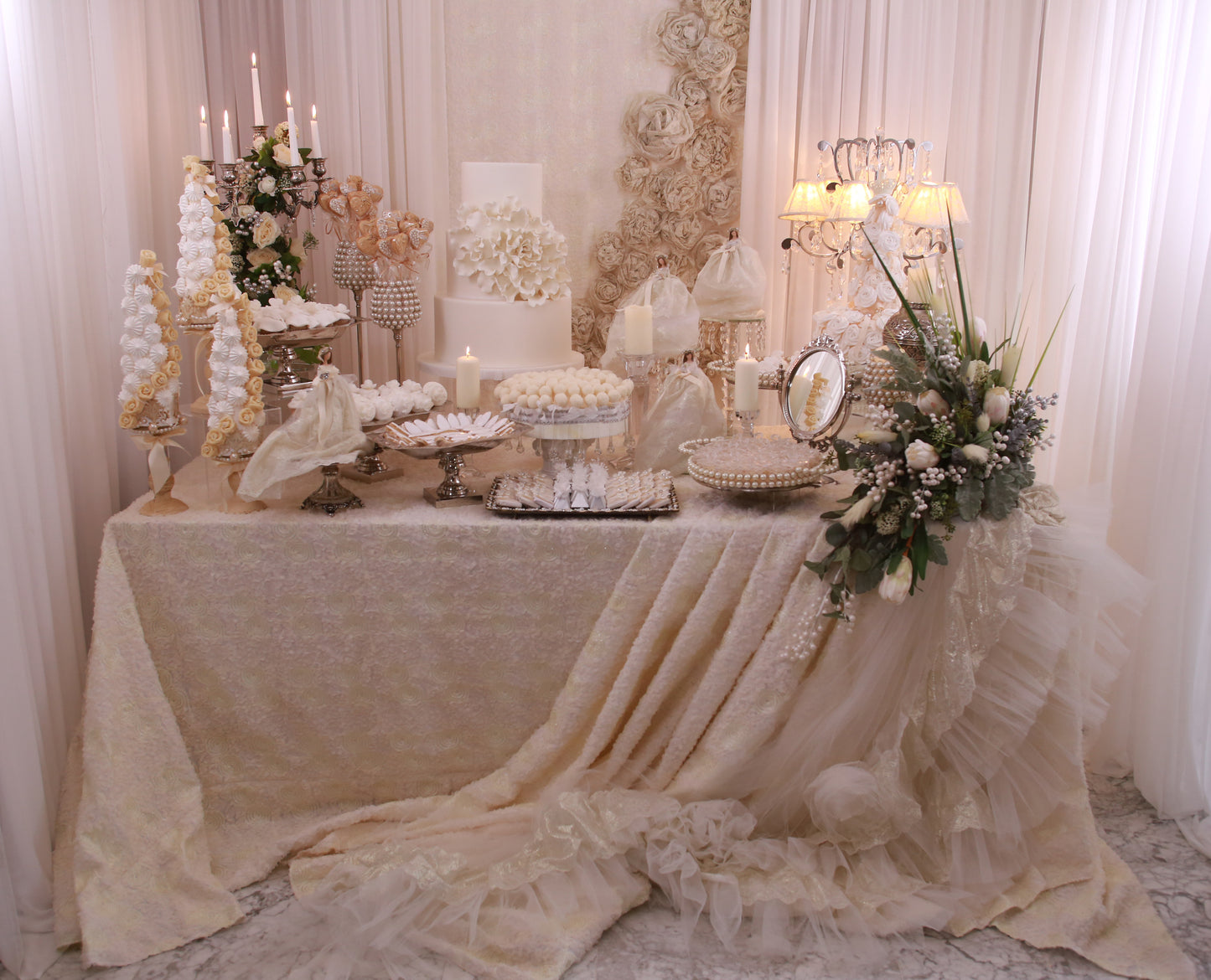 shabby Chic Bridal Table